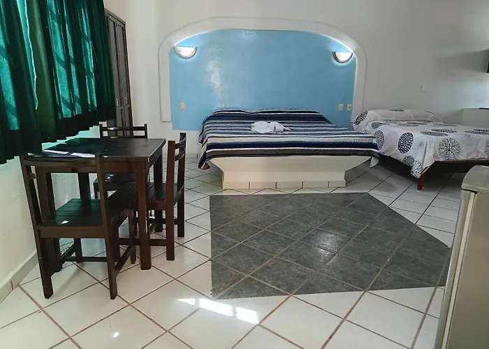 Atlantida Hotel *